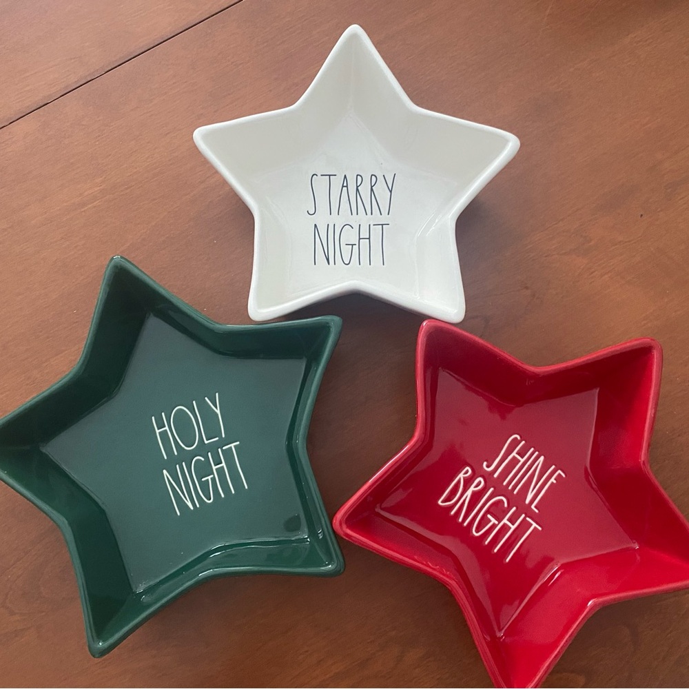 Rae Dunn Star-Shaped Holiday Dishes - Red, Green, White